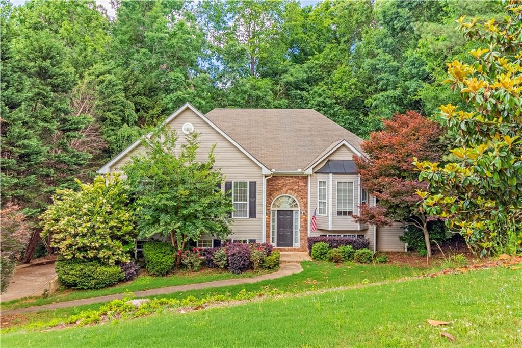 6905 N Glen Drive, Cumming, GA 30028 — most recent listing photo