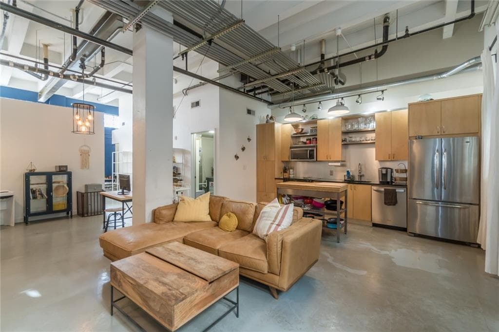 1661 La France Street 105, Atlanta, GA 30307 — most recent listing photo