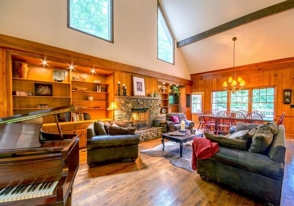 304 Willow Drive, Jasper, GA 30143 — most recent listing photo
