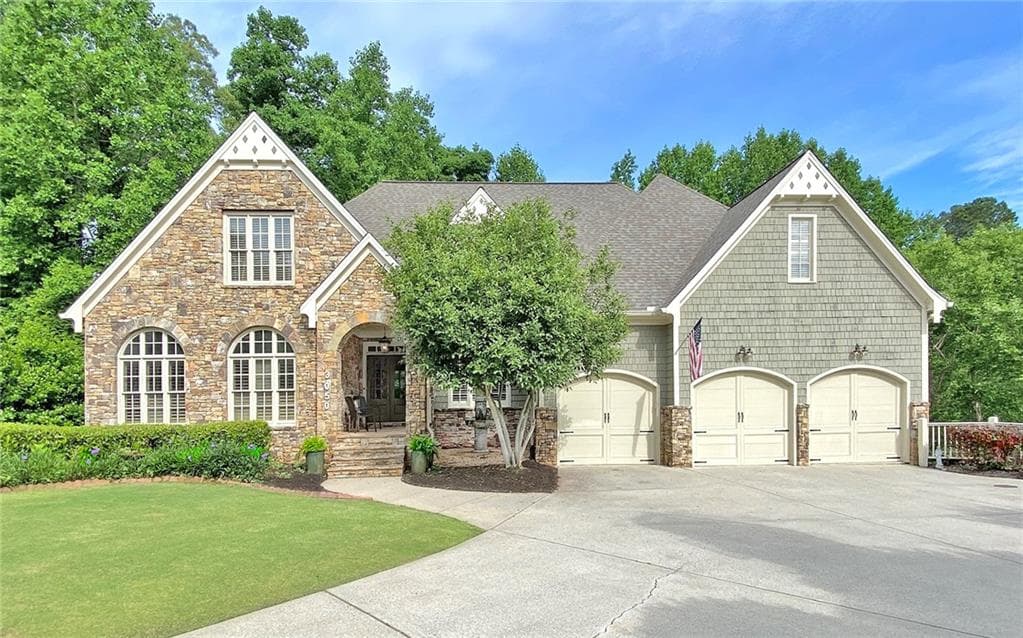 5 bedroom, 6 bathroom, 6,454 sq ft single family residence sold at 3050 Woodvale Court, Alpharetta, GA 30022