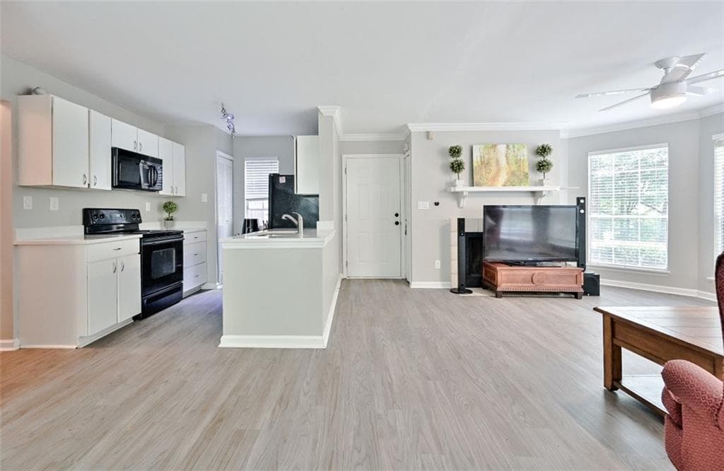 211 SAINT ANDREWS Court, Alpharetta, GA 30022 — most recent listing photo