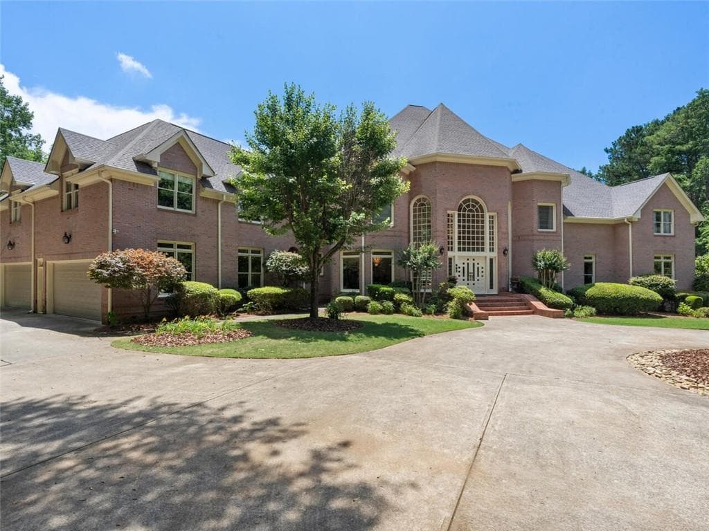 330 Longvue Court, Duluth, GA 30097 — most recent listing photo