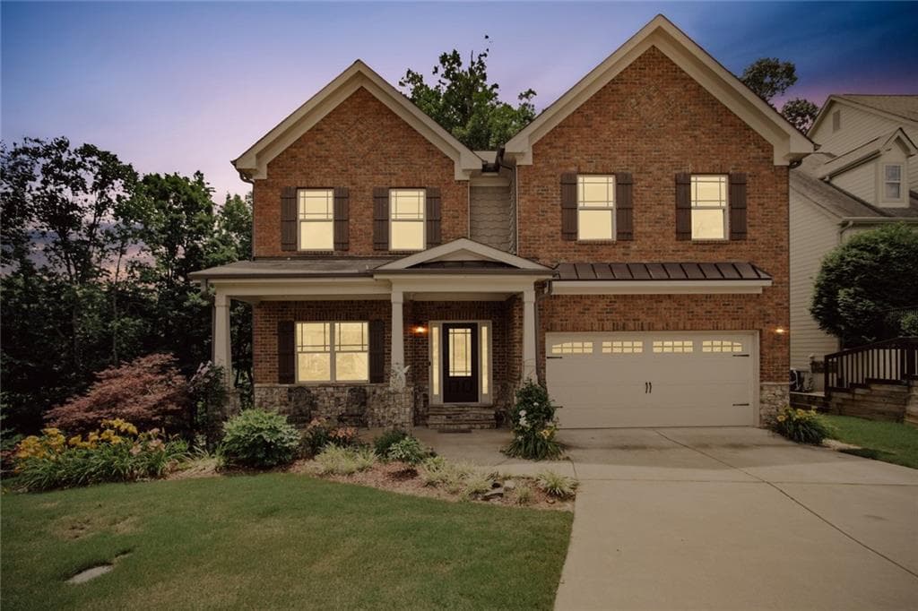 4 bedroom, 3 bathroom, 2,560 sq ft single family residence sold at 2112 Independence Lane, Buford, GA 30519