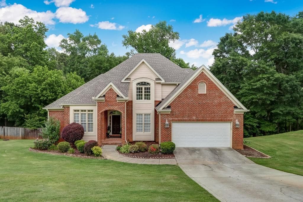 5565 Shepherds Pond, Alpharetta, GA 30004 — most recent listing photo