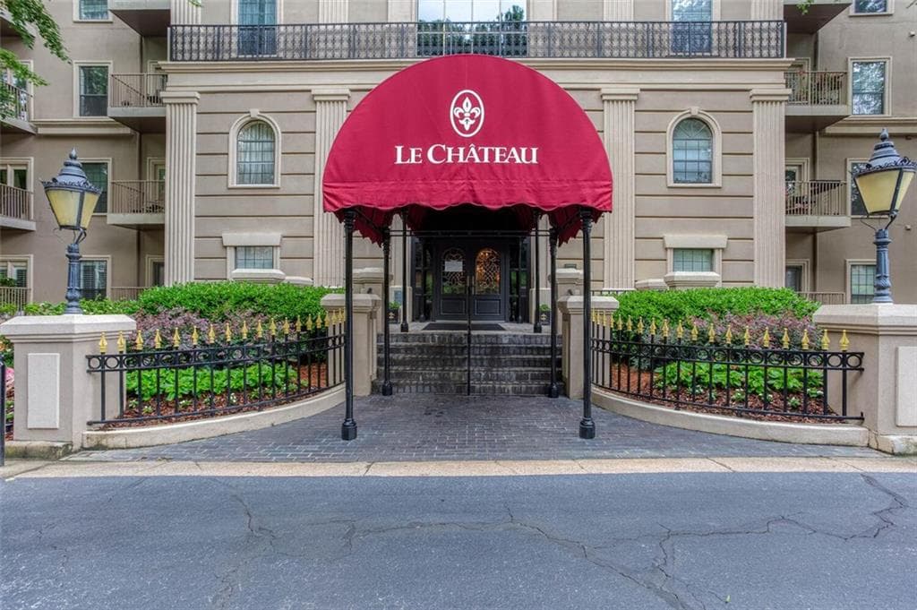 2865 Lenox Road 604, Atlanta, GA 30324 — most recent listing photo