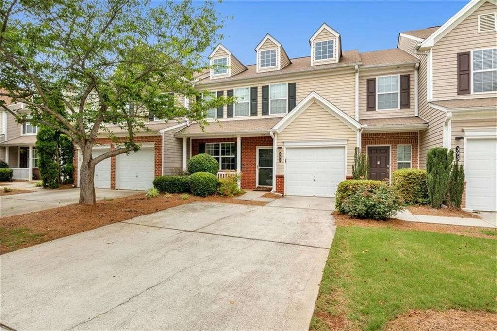 391 Weatherstone Place, Alpharetta, GA 30004 — most recent listing photo