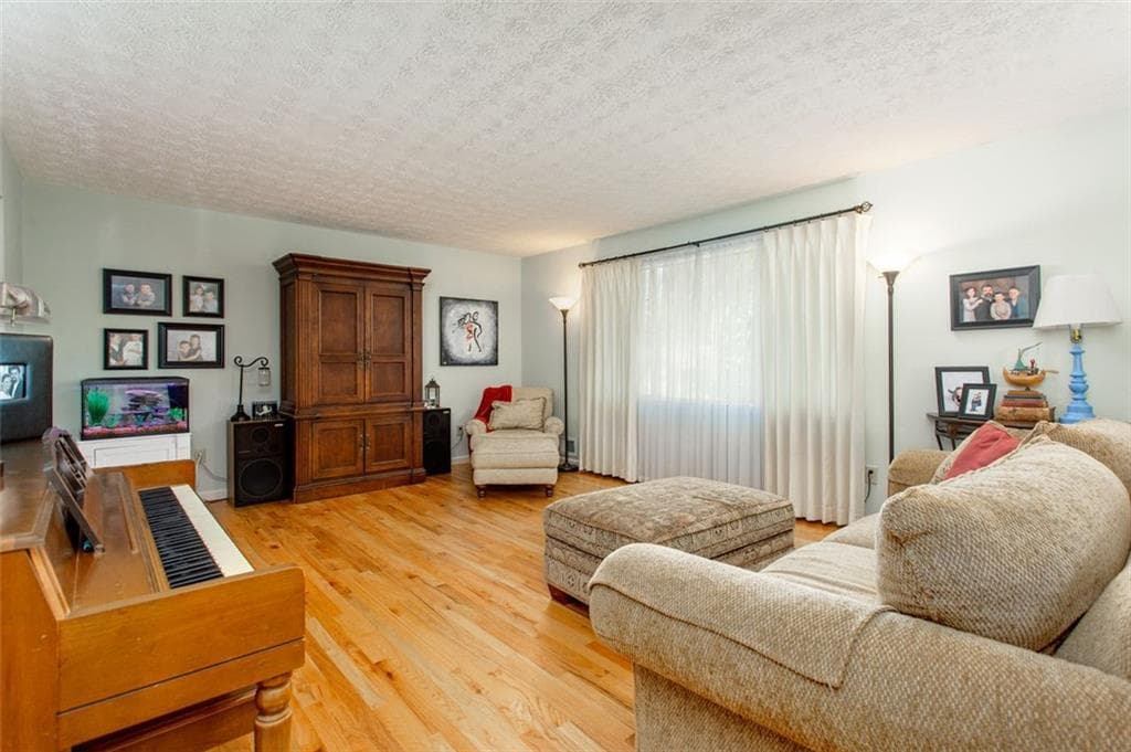 1494 HAMPSTEAD Place, Riverdale, GA 30296 — most recent listing photo