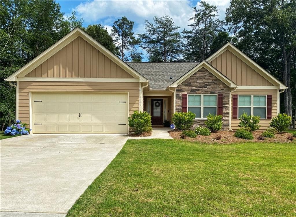 3 bedroom, 2 bathroom, 1,223 sq ft single family residence sold at 6545 Terracewood Lane, Gainesville, GA 30506