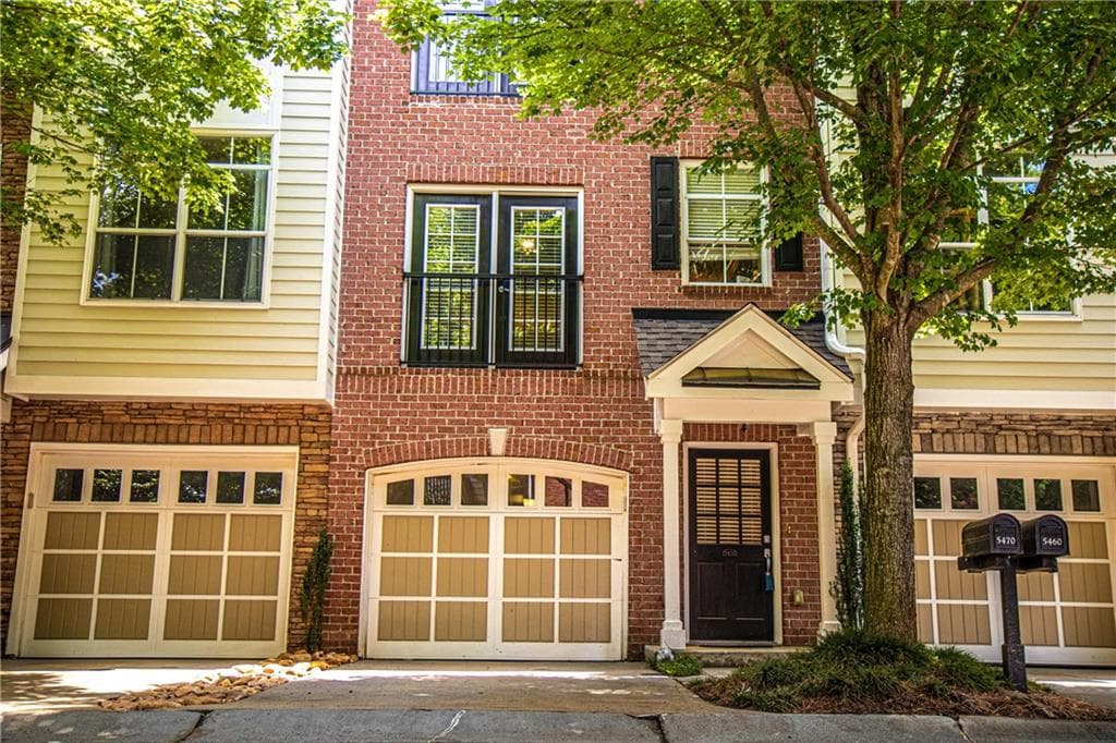 5470 Glenridge Park, Atlanta, GA 30342 — most recent listing photo