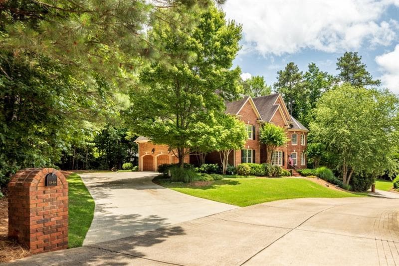 1545 Spalding Drive, Sandy Springs, GA 30350 — most recent listing photo
