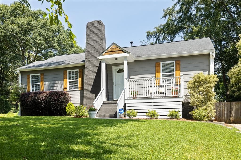 3 bedroom, 2 bathroom, 1,168 sq ft single family residence sold at 1634 Cecile Avenue, Atlanta, GA 30316