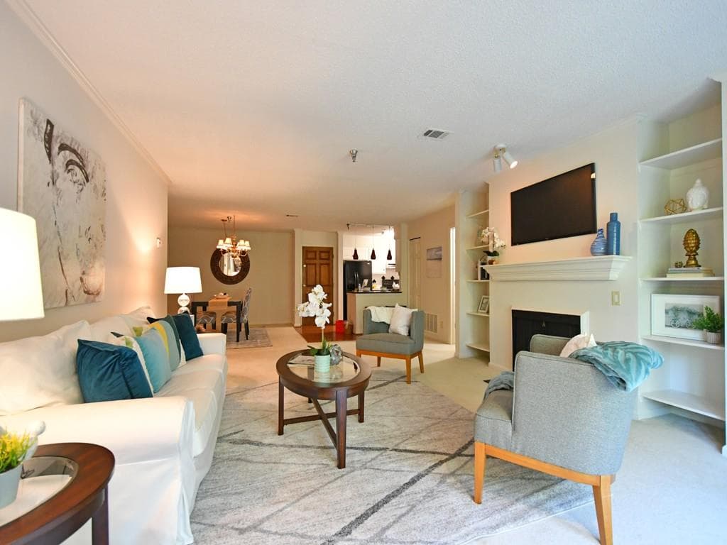 303 Ridley Howard Court 303, Decatur, GA 30030 — most recent listing photo