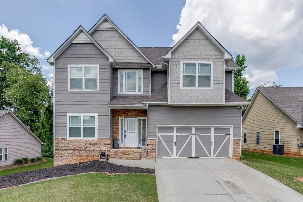 412 Castle Top Lane, Lawrenceville, GA 30045 — most recent listing photo