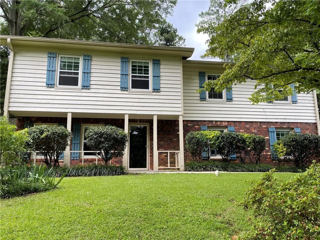 570 Woodgate Drive, Marietta, GA 30066 — most recent listing photo