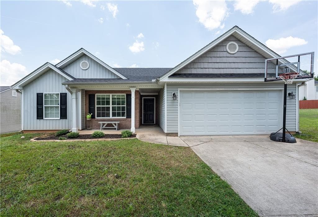 345 Sarah Drive, Athens, GA 30606 — most recent listing photo