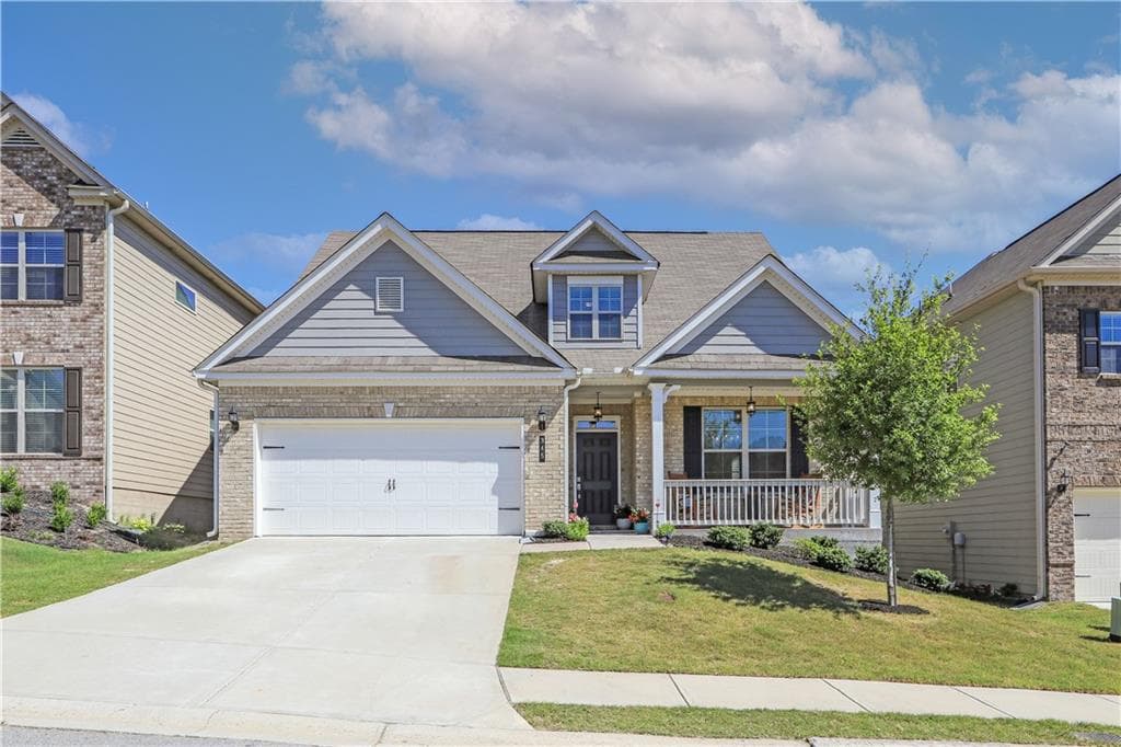 4 bedroom, 3 bathroom, 2,796 sq ft single family residence sold at 345 Broadmoor Drive, Braselton, GA 30517