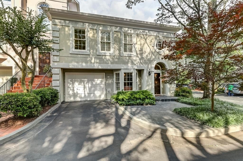 2490 Brookhaven Place 305, Brookhaven, GA 30319 — most recent listing photo
