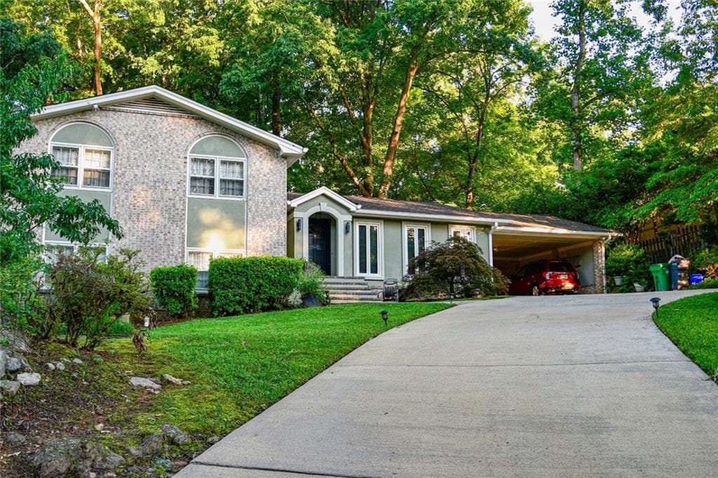 2926 Dunnington Circle, Chamblee, GA 30341 — most recent listing photo