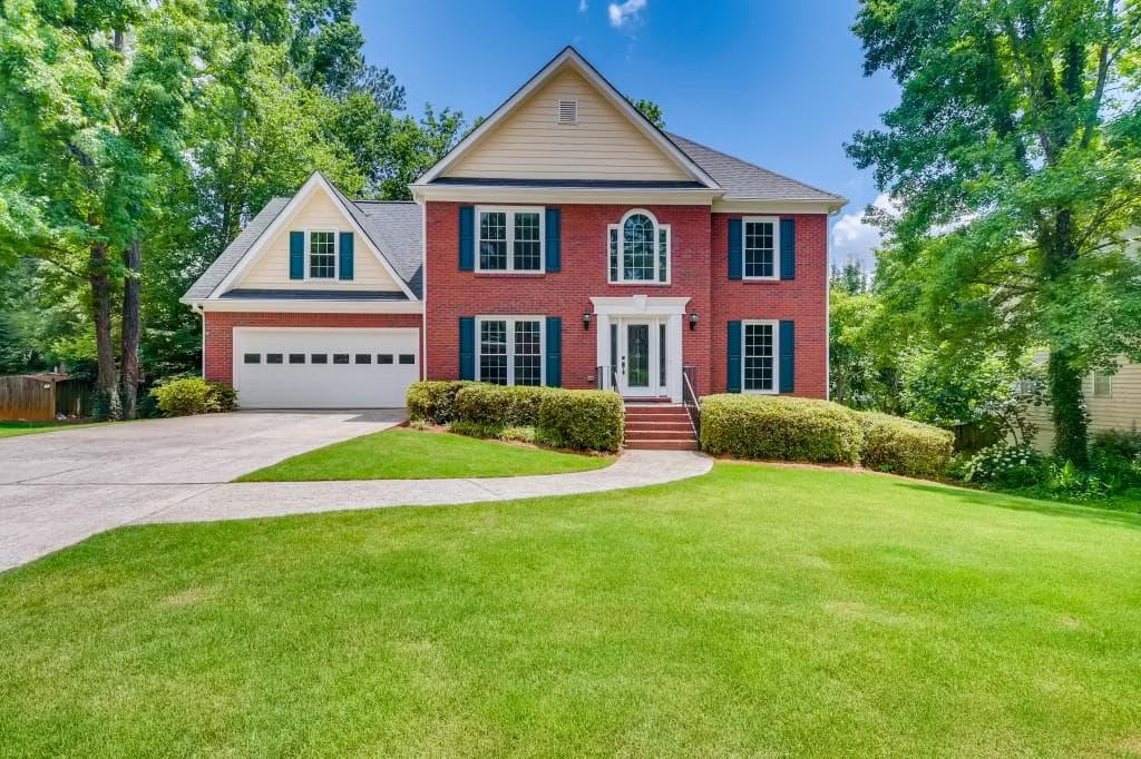 370 Saint Marks Drive, Lilburn, GA 30047 — most recent listing photo