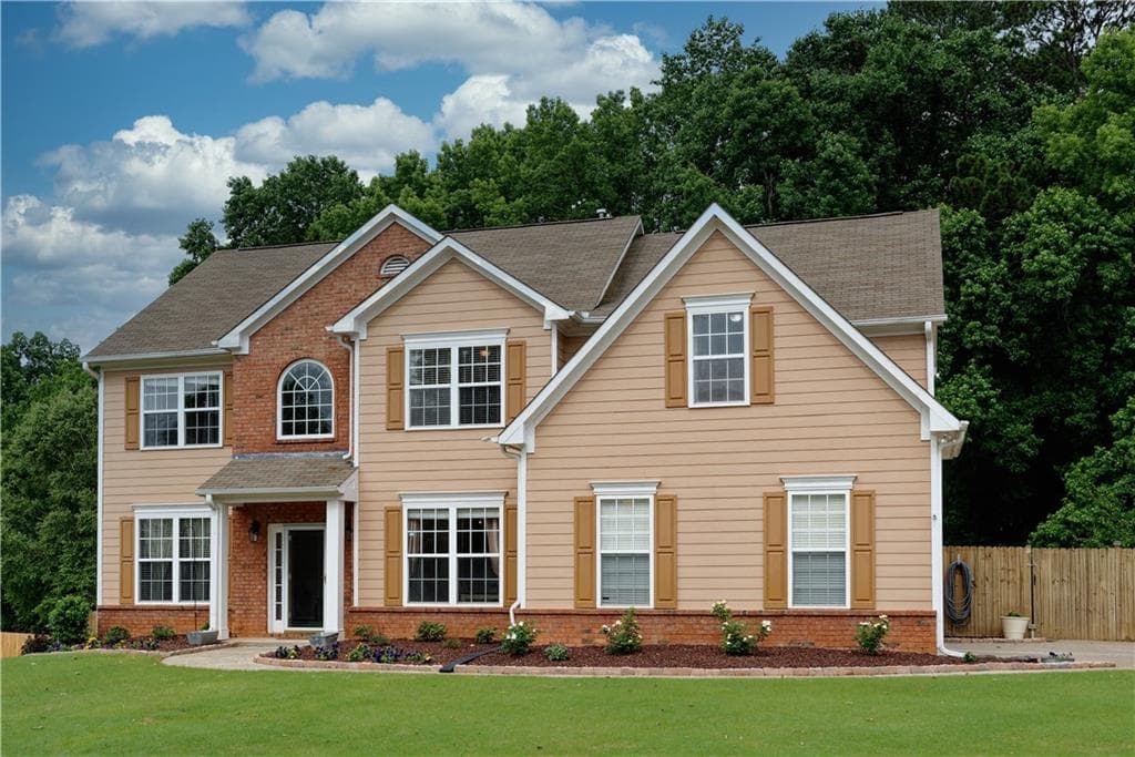 310 Meadowcrest Circle, Canton, GA 30115 — most recent listing photo