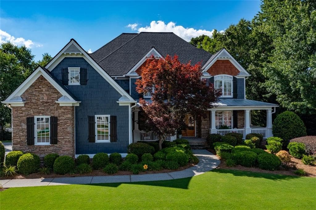 6 bedroom, 5 bathroom, 5,474 sq ft single family residence sold at 125 Cedar Woods Trail, Canton, GA 30114