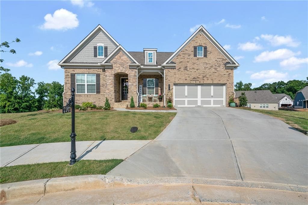2940 Hayloft Court, Cumming, GA 30040 — most recent listing photo