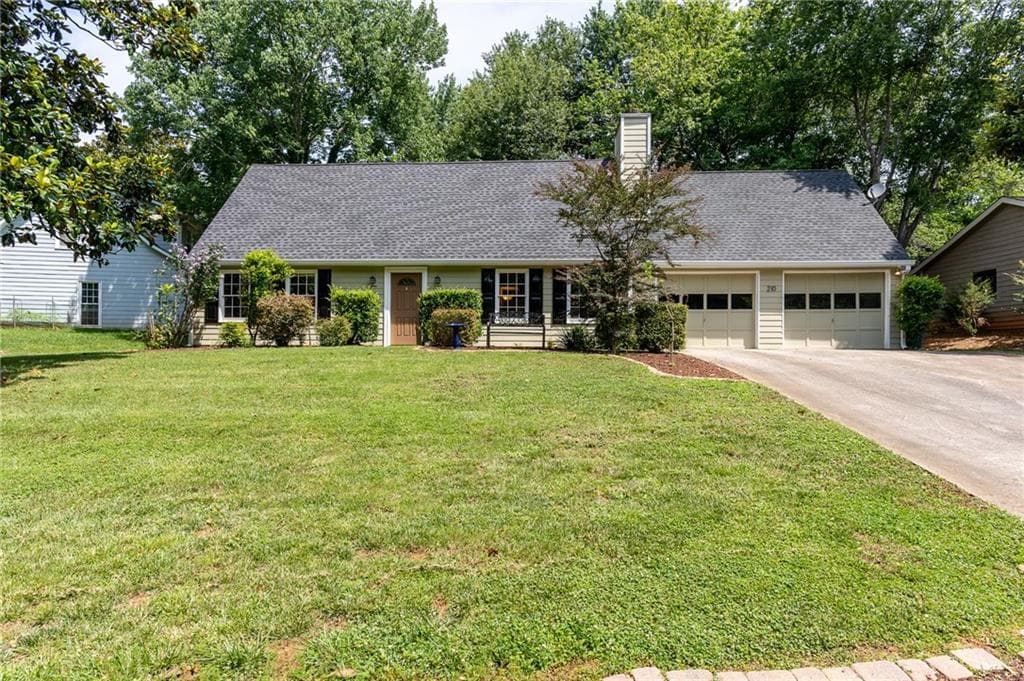 3 bedroom, 3 bathroom, 1,722 sq ft single family residence sold at 210 Truehedge Trace, Roswell, GA 30076