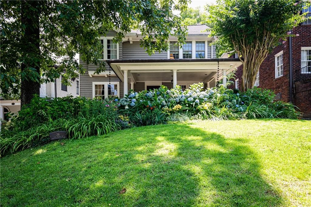 4 bedroom, 4 bathroom, 2,897 sq ft single family residence sold at 38 The Prado, Atlanta, GA 30309