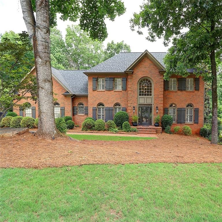 8960 Laurel Way, Alpharetta, GA 30022 — most recent listing photo