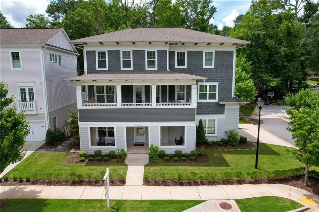 1045 Crossvine Road, Roswell, GA 30075 — most recent listing photo
