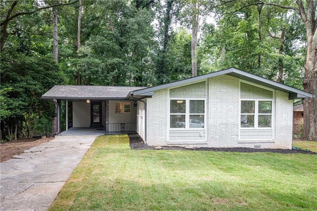 3 bedroom, 2 bathroom, 1,208 sq ft single family residence sold at 2542 Warwick Circle, Atlanta, GA 30345