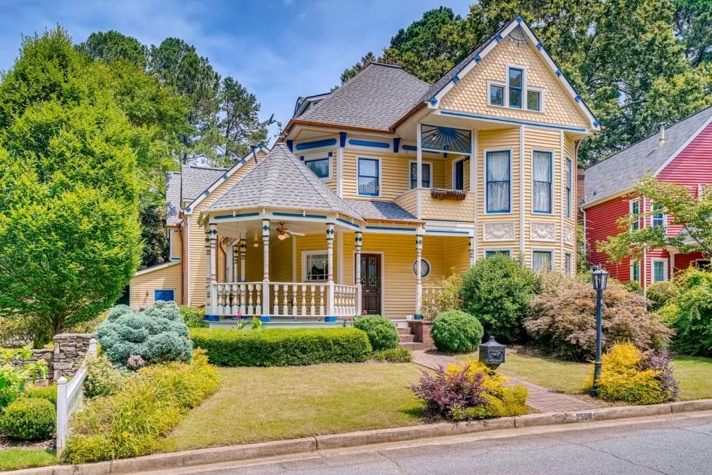 4 bedroom, 4 bathroom, 3,822 sq ft single family residence sold at 2508 Briers North Drive, Atlanta, GA 30360