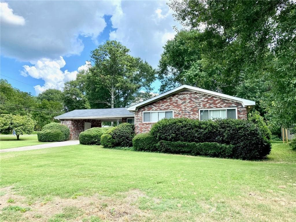 1808 Sandy Plains Road, Marietta, GA 30066 — most recent listing photo
