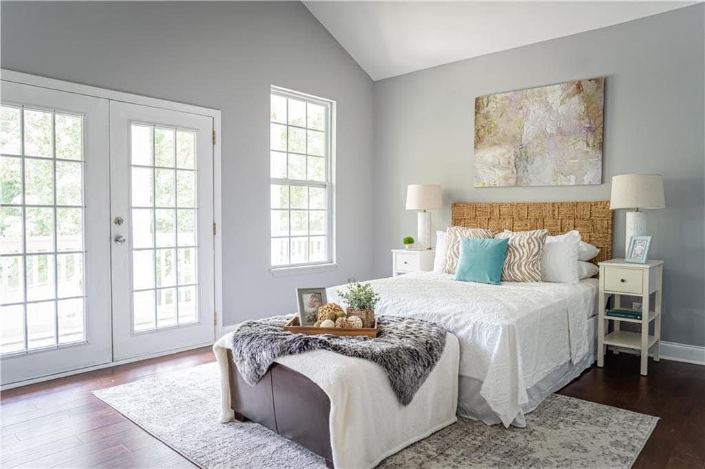 3 bedroom, 3 bathroom, 1,806 sq ft single family residence sold at 927 Tilden Street, Atlanta, GA 30318