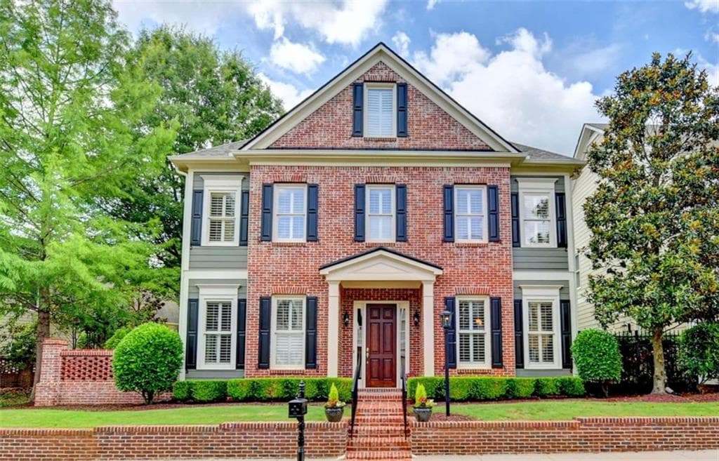 3 bedroom, 3 bathroom, 2,718 sq ft single family residence sold at 520 Kendemere Pointe, Roswell, GA 30075