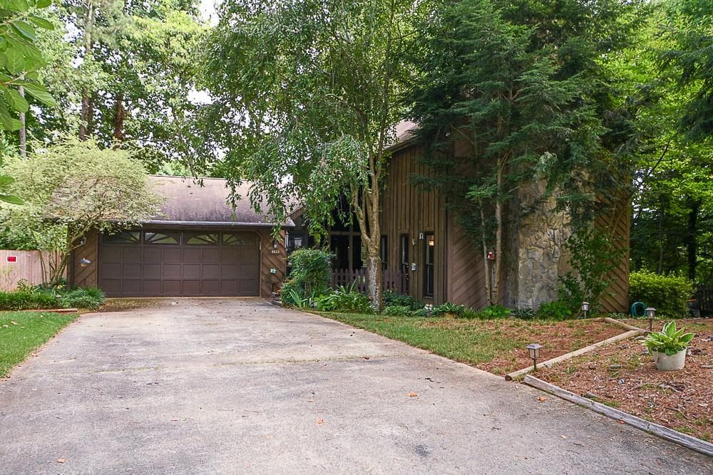 4033 Stonemont Drive, Lilburn, GA 30047 — most recent listing photo