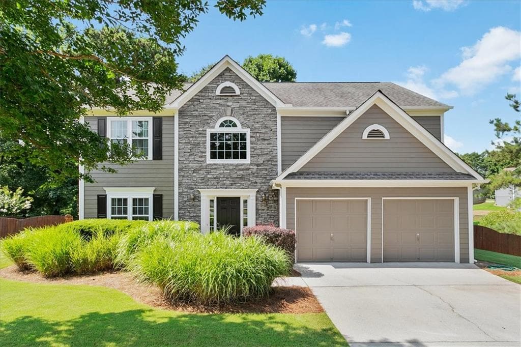 1475 Redberry Circle, Alpharetta, GA 30004 — most recent listing photo