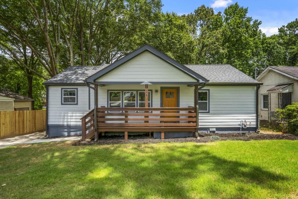 3 bedroom, 3 bathroom, 1,400 sq ft single family residence sold at 2225 Baker Terrace, Atlanta, GA 30318