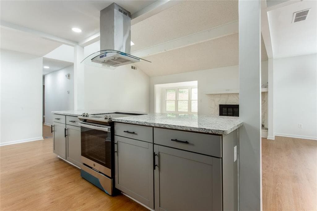 5271 SUNSET Trail, Marietta, GA 30068 — most recent listing photo