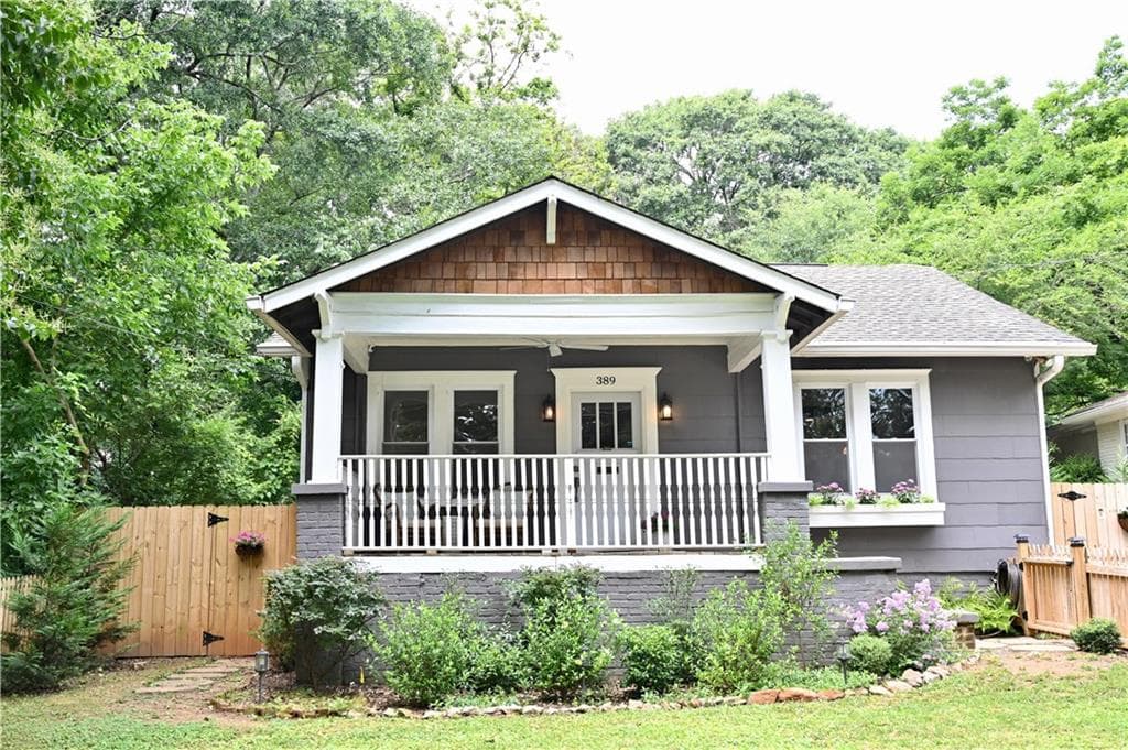 2 bedroom, 2 bathroom, 1,100 sq ft single family residence sold at 389 E Side Avenue, Atlanta, GA 30316