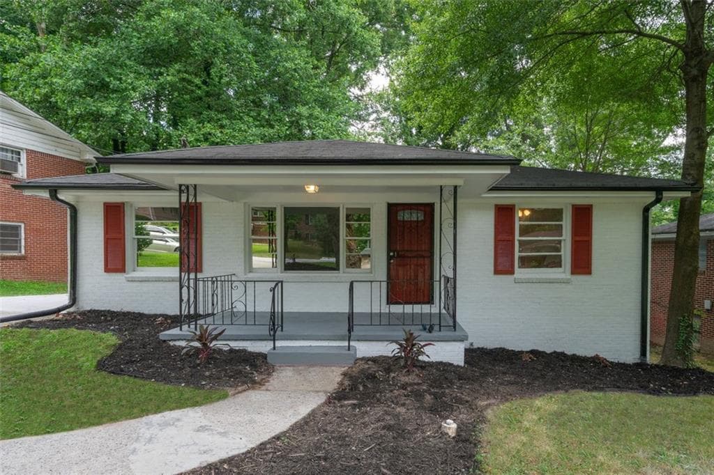 160 OAKCLIFF Court, Atlanta, GA 30331 — most recent listing photo