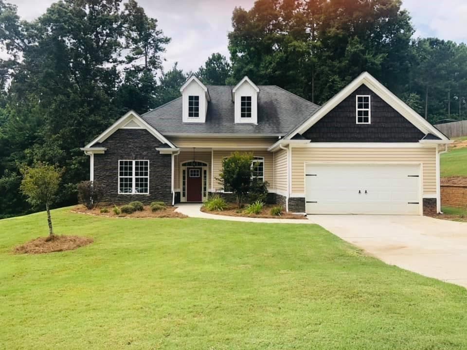 1423 White Oak Trace, Loganville, GA 30052 — most recent listing photo
