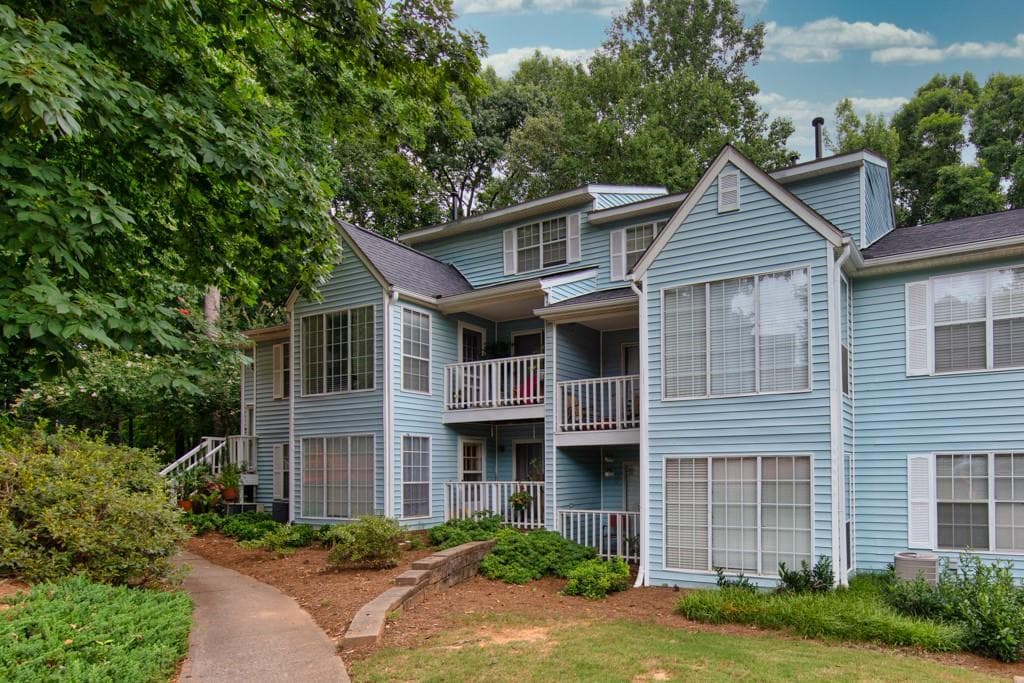 716 Glenleaf Drive, Peachtree Corners, GA 30092 — most recent listing photo