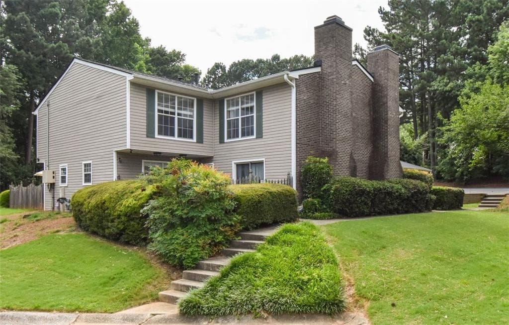 557 Picketts Bend Court, Marietta, GA 30008 — most recent listing photo