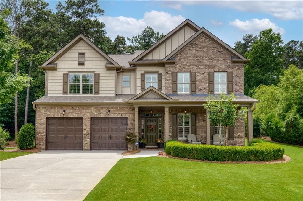 7735 Stratford Lane, Sandy Springs, GA 30350 — most recent listing photo
