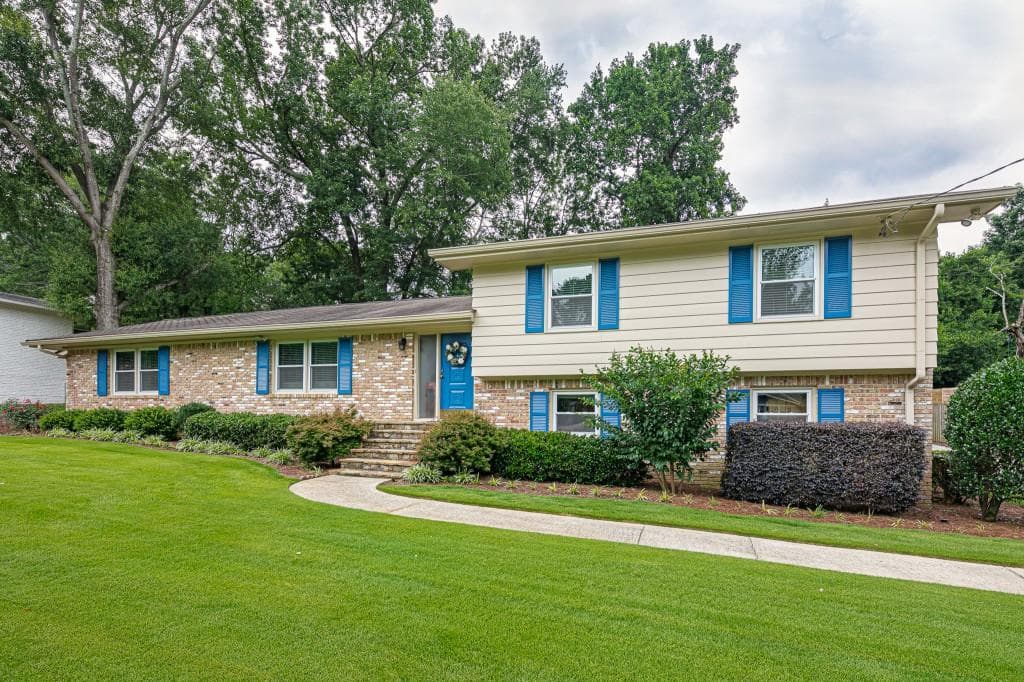 4 bedroom, 3 bathroom, 2,603 sq ft single family residence sold at 3221 Embry Hills Drive, Atlanta, GA 30341