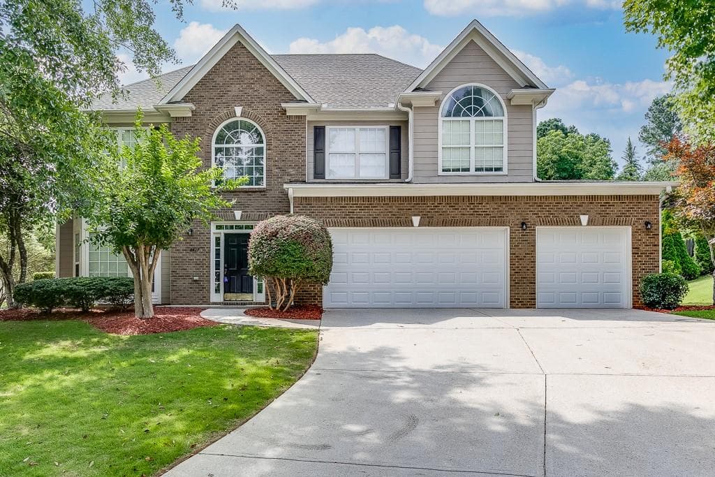 6427 Outlook Court, Flowery Branch, GA 30542 — most recent listing photo