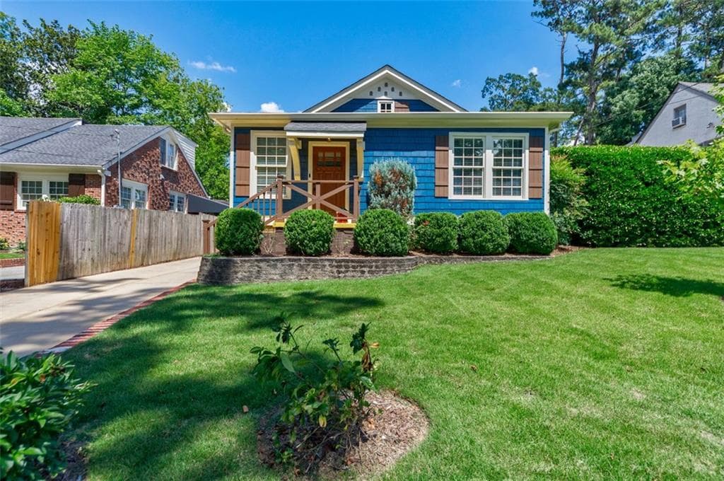2 bedroom, 2 bathroom, 1,565 sq ft single family residence sold at 2255 STEPHEN LONG Drive, Atlanta, GA 30305