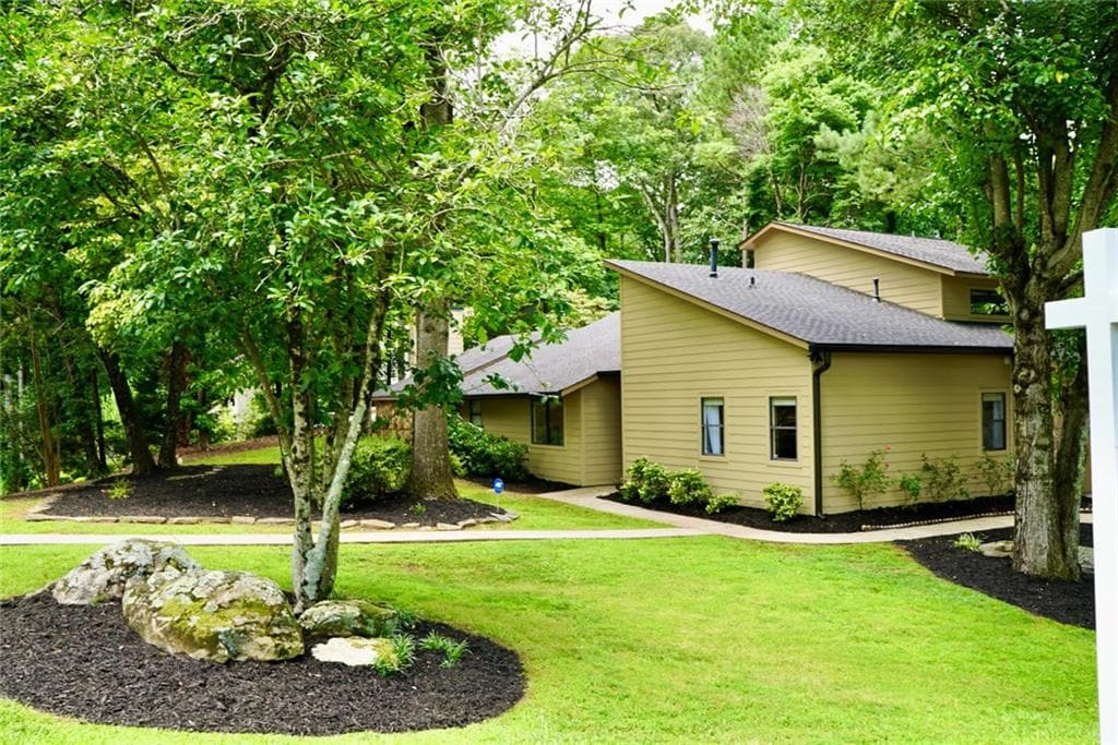 901 Fawn Way, Marietta, GA 30068 — most recent listing photo
