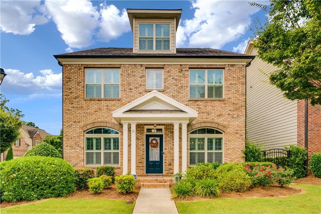 4 bedroom, 5 bathroom, 3,651 sq ft single family residence sold at 7105 Winthrop Road, Alpharetta, GA 30005